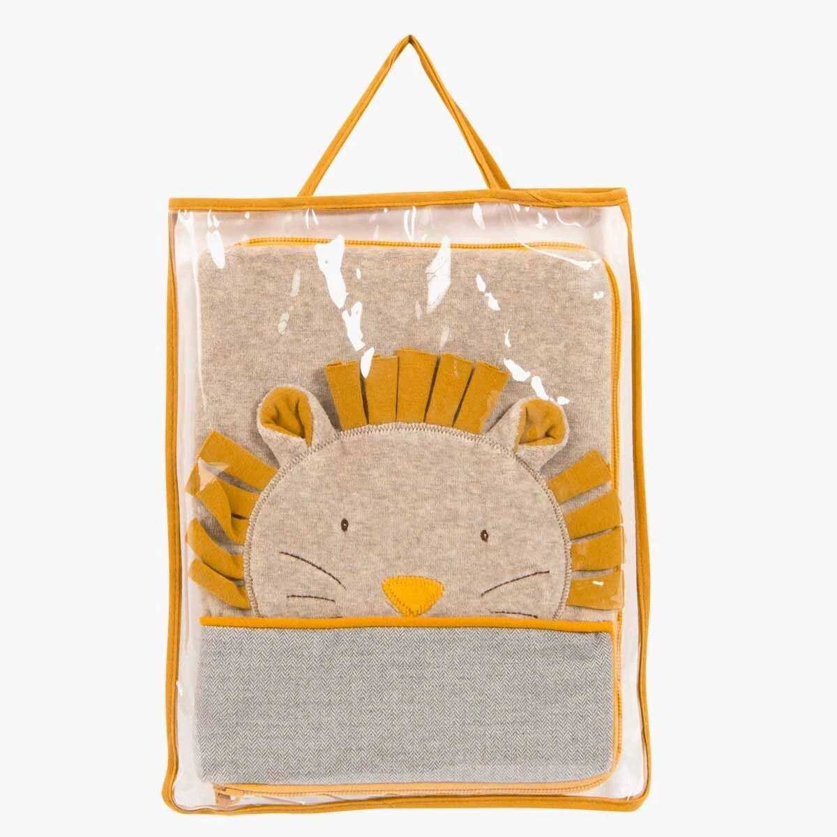 Moulin Roty Protège Carnet De Santé à Broder Tête Lion 4 Moulin Roty Protège Carnet De Santé à Broder Tête Lion – Image 2