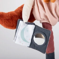 Lapin D'activités MOULIN ROTY Après La Pluie -Moulin Roty lapin d activites moulin roty apres la pluie 2